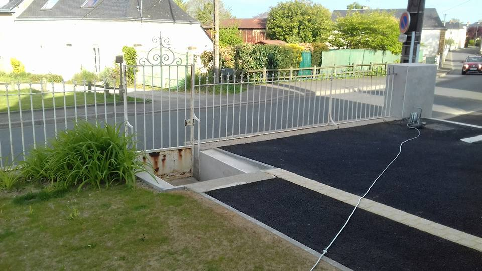 peintre decorateur savigne l eveque